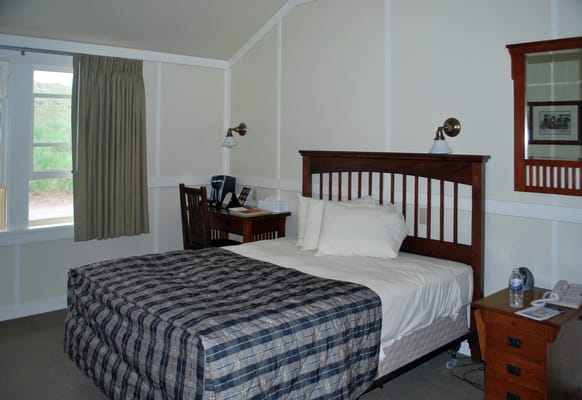 Mammoth Hot Springs Hotel & Cabins by null