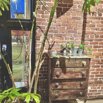 Basil Canteen - Decor is a vibe - Thai Near Me - San Francisco, California Basil Canteen - Decor is a vibe - Thai Near Me - San Francisco, California