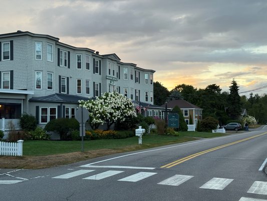 Higgins Beach Inn by null