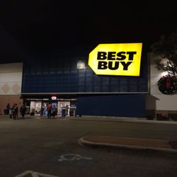 Best Buy Forum - Storefront at the forum