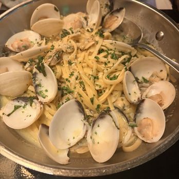 Two Meatballs in the Kitchen - Linguine & clams - Italian Near Me - Cape Coral, Florida Two Meatballs in the Kitchen - Linguine & clams - Italian Near Me - Cape Coral, Florida
