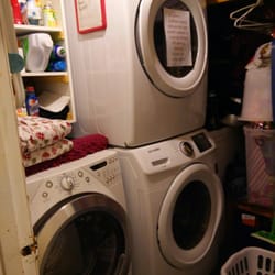 Sun Peaks Hostel - Laundry room