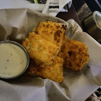 Cherokee Chophouse - Cheesy bread and honey ranch sauce for dipping - Steakhouses Near Me - Marietta, Georgia