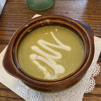 Hublersburg Inn - Asparagus crab bisque - American Near Me - Howard, Pennsylvania Hublersburg Inn - Asparagus crab bisque - American Near Me - Howard, Pennsylvania