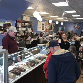 Kilwins Ice Cream - Chocolate - Fudge - Desserts Near Me - Franklin, Tennessee Kilwins Ice Cream - Chocolate - Fudge - Desserts Near Me - Franklin, Tennessee