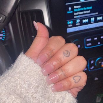 Linway Nails and Spa - dip powder set - Nail Salons Near Me - Goshen, Indiana Linway Nails and Spa - dip powder set - Nail Salons Near Me - Goshen, Indiana