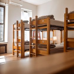 International Student Center - 10 Mixed Dorm