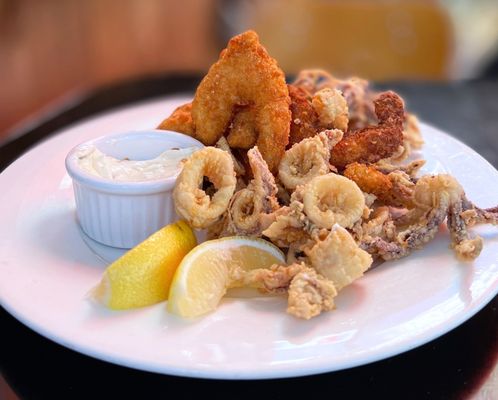 California Fish Market Restaurant by null