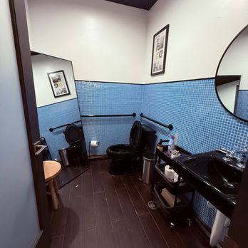 Pilates In The Grove - Neat Bathroom available for all students - Physical Therapy Near Me - South Miami, Florida