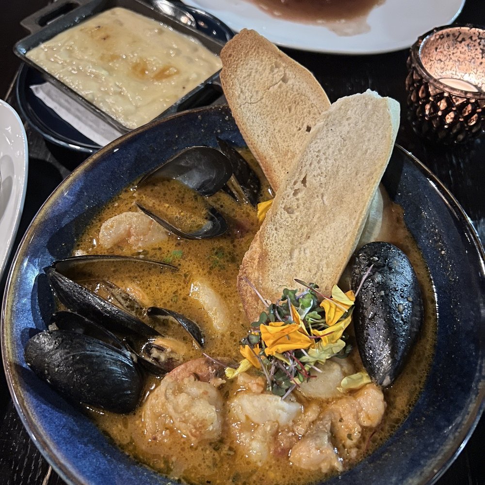 Region Kitchen and Bar - San Francisco Cioppino - New American Near Me - Barrington, Illinois Region Kitchen and Bar - San Francisco Cioppino - New American Near Me - Barrington, Illinois