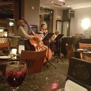 Laporta's Restaurant - Love this band - New American Near Me - Alexandria, Virginia