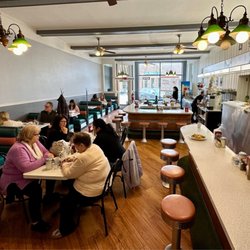 La Grange Breakfast Cafe