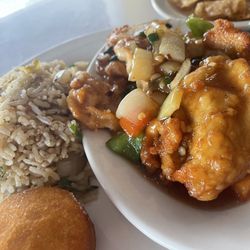 Formosa Chinese Restaurant - C1. Kung Pao Chicken. R5. Formosa Fried Rice