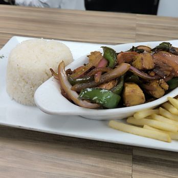 Cachita Restaurant - Cuban Near Me - Miami Beach, Florida