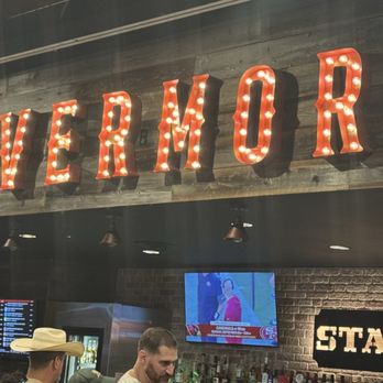 Stampede - Bar - Country Dance Halls Near Me - Livermore, California