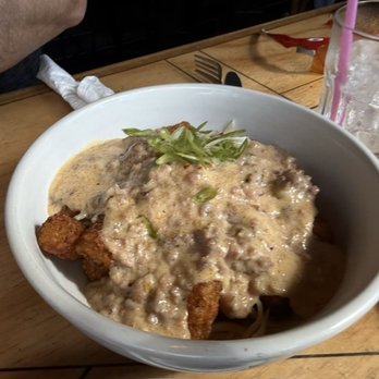 The Cavalier - Weekend brunch poutine tater tots - Pubs Near Me - Austin, Texas The Cavalier - Weekend brunch poutine tater tots - Pubs Near Me - Austin, Texas