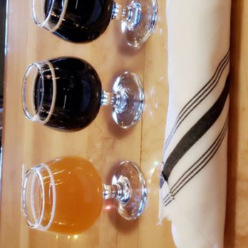 Forager Brewery - Flight of beer- magic bars, sherpas breakfast kit and gummys make us likeable citrus.... Wow! - Breweries Near Me - Rochester, Minnesota Forager Brewery - Flight of beer- magic bars, sherpas breakfast kit and gummys make us likeable citrus.... Wow! - Breweries Near Me - Rochester, Minnesota