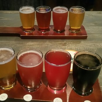 Lakewood Growler - Flights! Darks and lights - Pubs Near Me - Dallas, Texas Lakewood Growler - Flights! Darks and lights - Pubs Near Me - Dallas, Texas