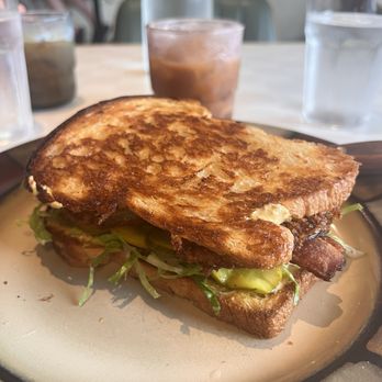 Borage - Fried green tomato sandwich - Breakfast & Brunch Near Me - Indianapolis, Indiana Borage - Fried green tomato sandwich - Breakfast & Brunch Near Me - Indianapolis, Indiana