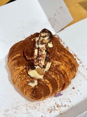 Lakon Paris Patisserie by null