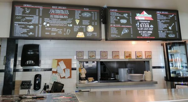 Hysen's Nizza Pizza by null