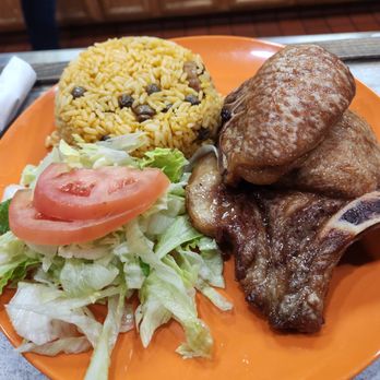 Shalom Puerto Rican Restaurant - Chuletas - Puerto Rican Near Me - Milwaukee, Wisconsin