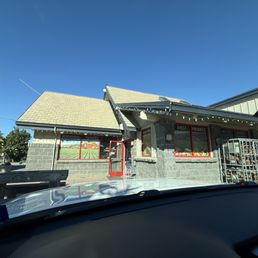 Exterior photo of Buena Vista Market - Salinas, California Exterior photo of Buena Vista Market - Salinas, California