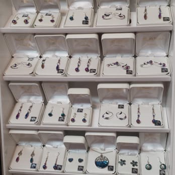 Bears And Beyond Gifts - Gift Shops Near Me - Talkeetna, Alaska Bears And Beyond Gifts - Gift Shops Near Me - Talkeetna, Alaska
