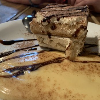 Bellaggio Pizzeria - Tiramisu - Italian Near Me - Bournemouth, BMH