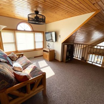 Spring Brook Resort - Resorts Near Me - Wisconsin Dells, Wisconsin Spring Brook Resort - Resorts Near Me - Wisconsin Dells, Wisconsin