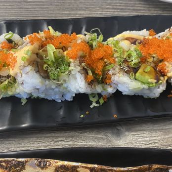 Kakuna Sushi - Sumo Roll - Sushi Bars Near Me - Milpitas, California