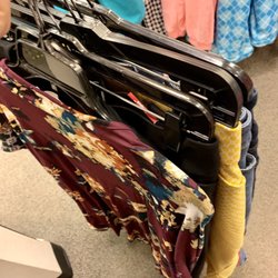 The Avenue - Getting lots of cute clothes for mom!