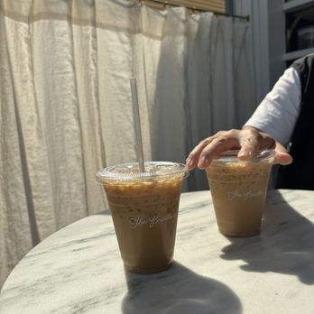 The Bradbury Cafe - Café miel & pistacho latte - Coffee & Tea Near Me - Grand Rapids, Michigan The Bradbury Cafe - Café miel & pistacho latte - Coffee & Tea Near Me - Grand Rapids, Michigan