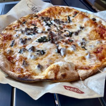 MOD Pizza - Regular 11-inch Pizza - Mod Pizza - Pizza Near Me - Ridgefield, Washington MOD Pizza - Regular 11-inch Pizza - Mod Pizza - Pizza Near Me - Ridgefield, Washington