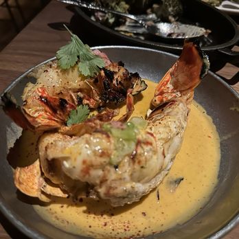 El Che Steakhouse & Bar - Lobster tails - Argentine Near Me - Chicago, Illinois
