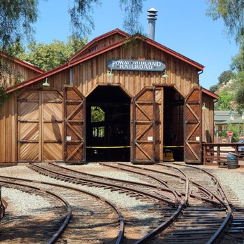 Poway Midland Railroad - Car Barn - Trains Near Me - Poway, California