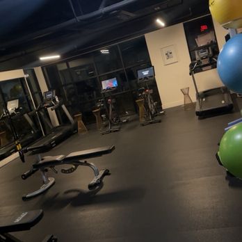 Colton House - Gym - Hotels Near Me - Austin, Texas