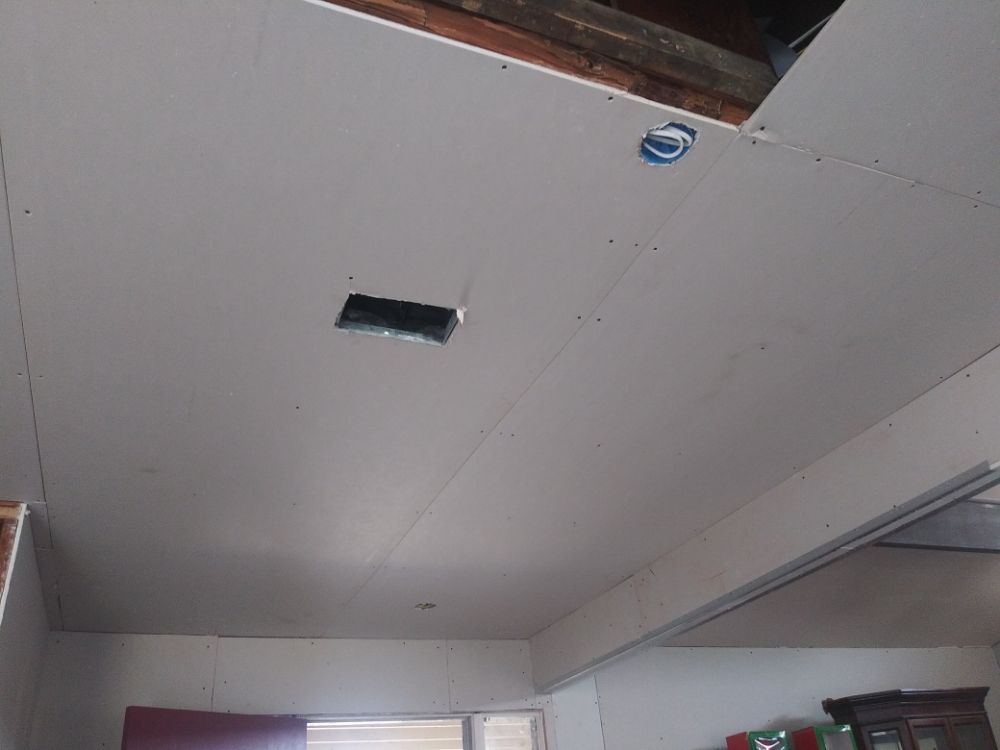 Slide of Smoken International