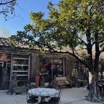 The Garage - Patio Outdoor - Sandwiches Near Me - Birmingham, Alabama