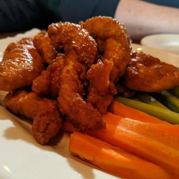 Maguire's Bar & Grille - Honey hots - American Near Me - Easton, Massachusetts