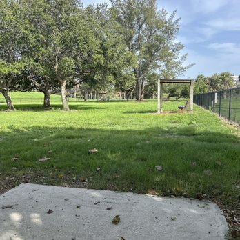 Sand Key Park - Dog park - Beaches Near Me - Clearwater Beach, Florida Sand Key Park - Dog park - Beaches Near Me - Clearwater Beach, Florida
