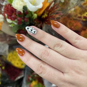 Top Nails - Nail Salons Near Me - Oak Harbor, Washington