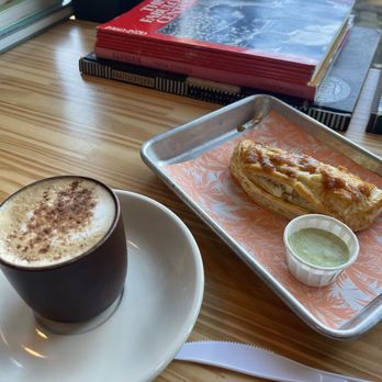 La Floridita - Cinnamon Cortado & Beef Pastelito - Latin American Near Me - Beaverton, Oregon La Floridita - Cinnamon Cortado & Beef Pastelito - Latin American Near Me - Beaverton, Oregon