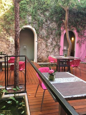 Rosas & Xocolate Boutique Hotel + SPA by null