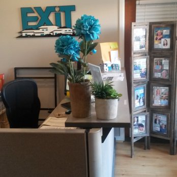 EXIT First Realty - EXIT First Realty foyer - Real Estate Services Near Me - Glen Allen, Virginia EXIT First Realty - EXIT First Realty foyer - Real Estate Services Near Me - Glen Allen, Virginia