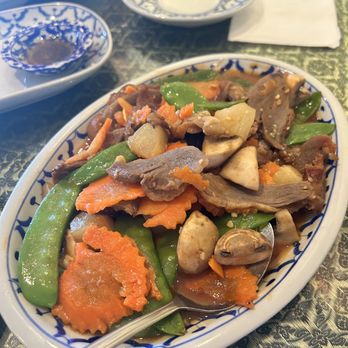 Mai Thai - Duck with pineapple and mushrooms - Thai Near Me - Evans, Georgia