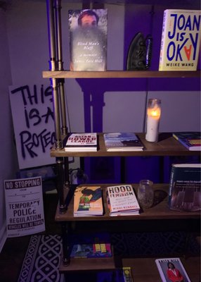 Harriett's Bookshop by null