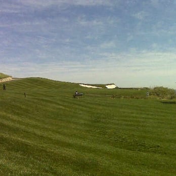Founder's Park - Trump National Golf Course - Parks Near Me - Rancho Palos Verdes, California