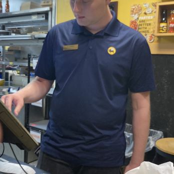 Buffalo Wild Wings - Mgr. Refuse to correct the order - Chicken Wings Near Me - Iowa City, Iowa Buffalo Wild Wings - Mgr. Refuse to correct the order - Chicken Wings Near Me - Iowa City, Iowa