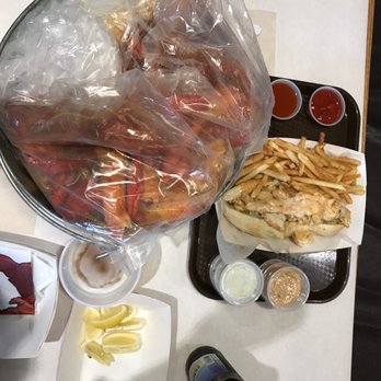 Cap't Loui - Cajun/Creole Near Me - Stoneham, Massachusetts